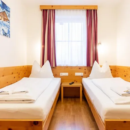 شقة لاندهاوس بيرجيت هاوس إم إنيستال